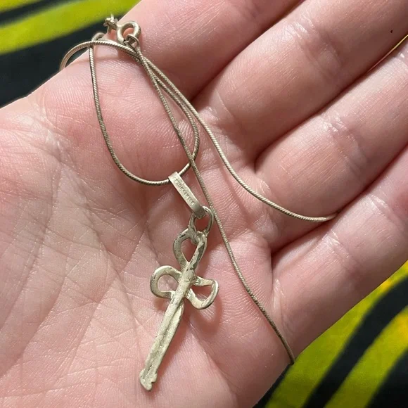 VTG Artisan Made Sterling Silver 925 Brutalist Cross Crucifix Necklace - Picture 3 of 6